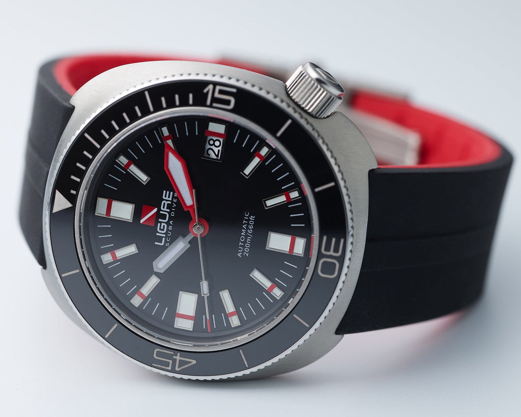 Ligure Il Primo LWT21001 automatic dive watch front view